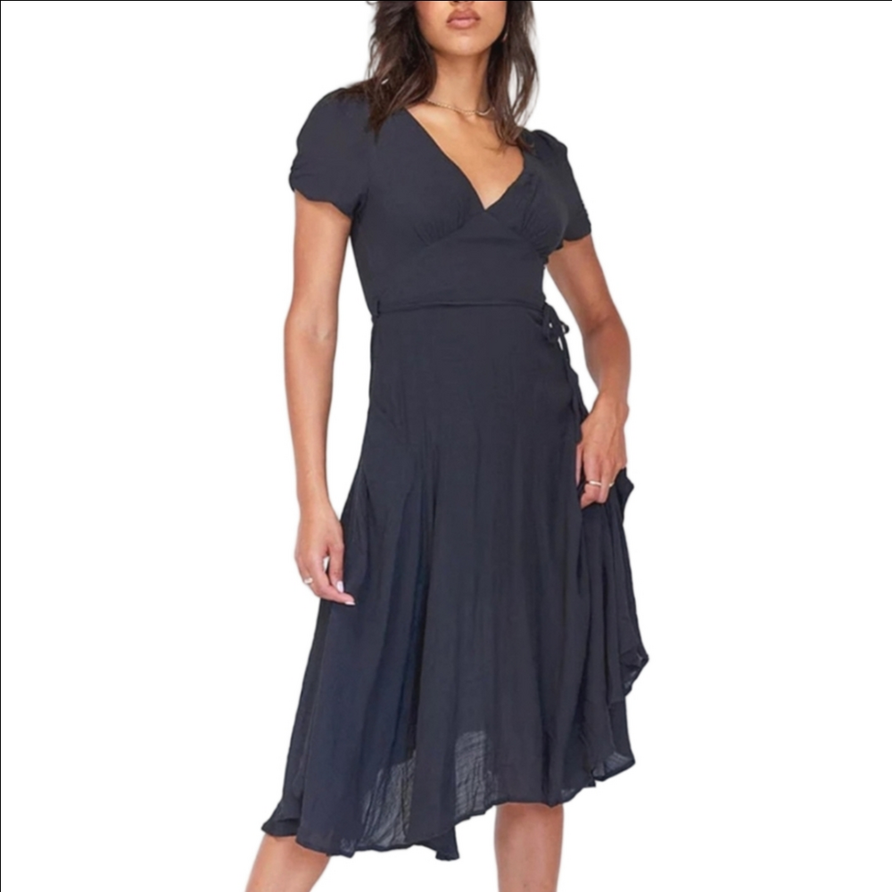 Princess Polly Felleni Black Flowy Midi Dress Empire Waist Deep V-Neck A-line 4